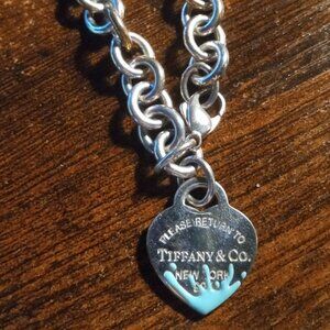 Tiffany color splash heart tag